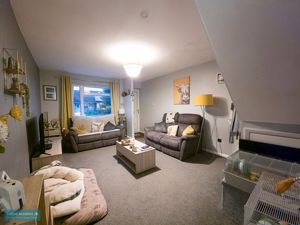 Sitting Room- click for photo gallery